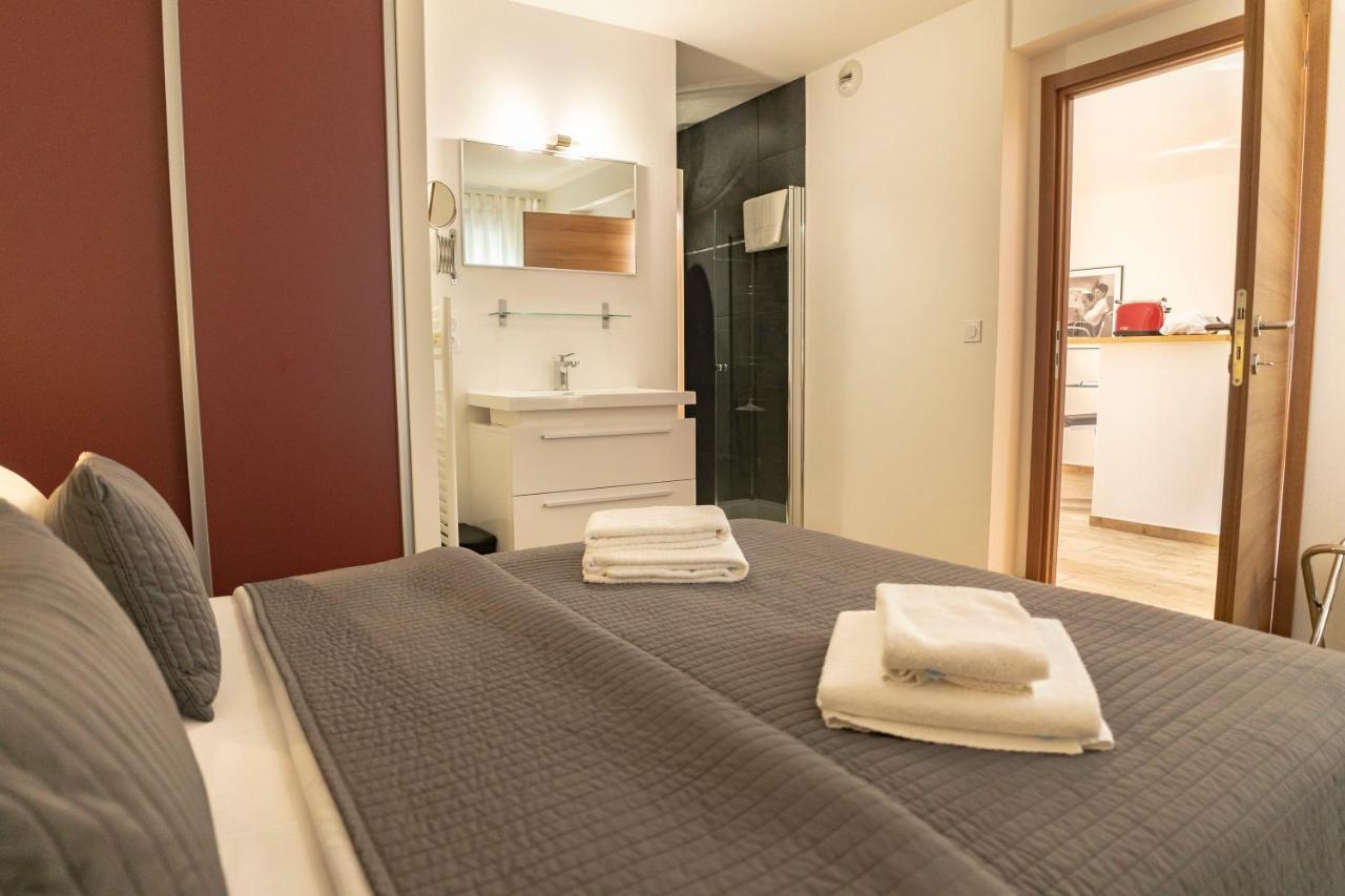Suites In Erbalunga Ербалунга Екстериор снимка