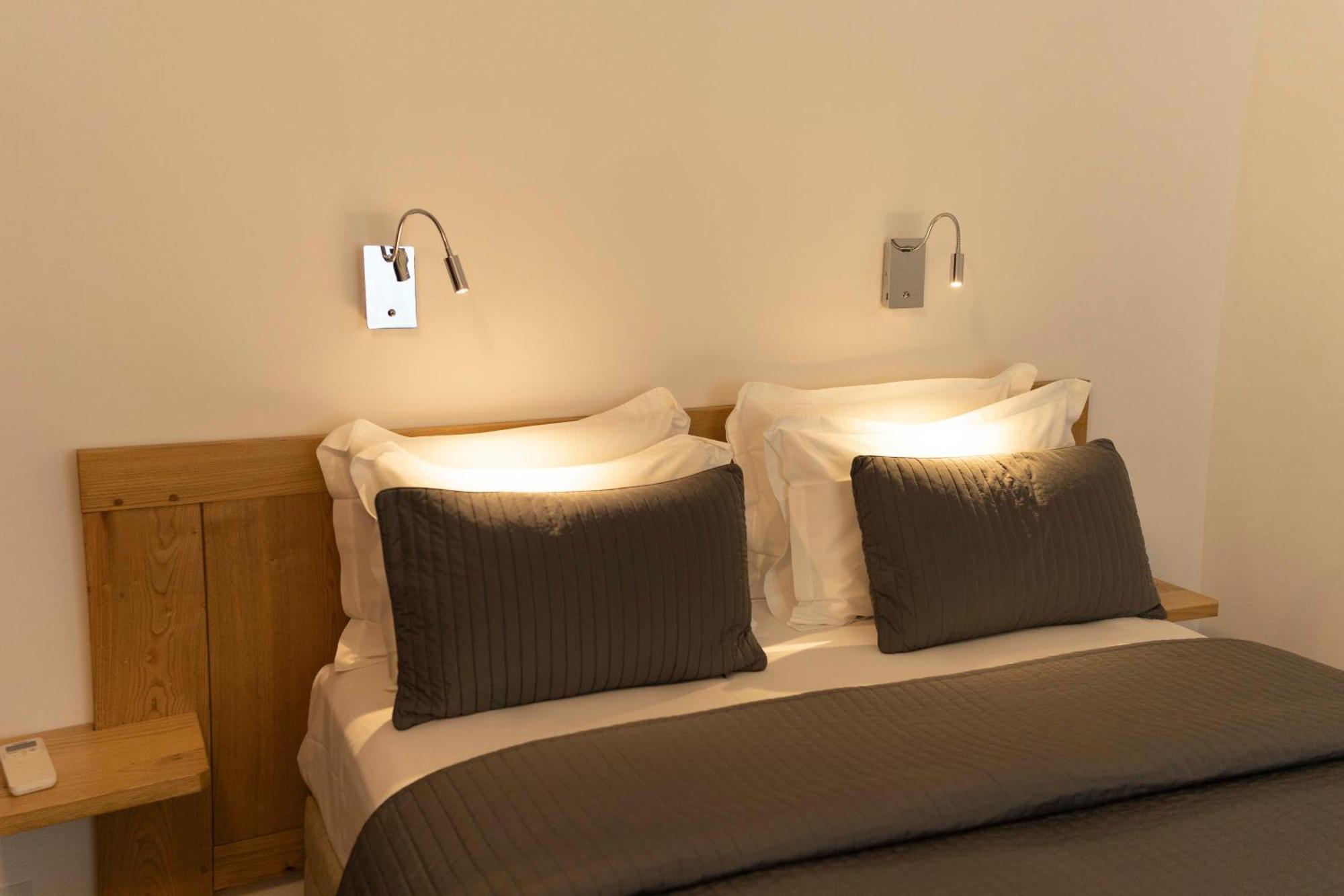 Suites In Erbalunga Ербалунга Стая снимка