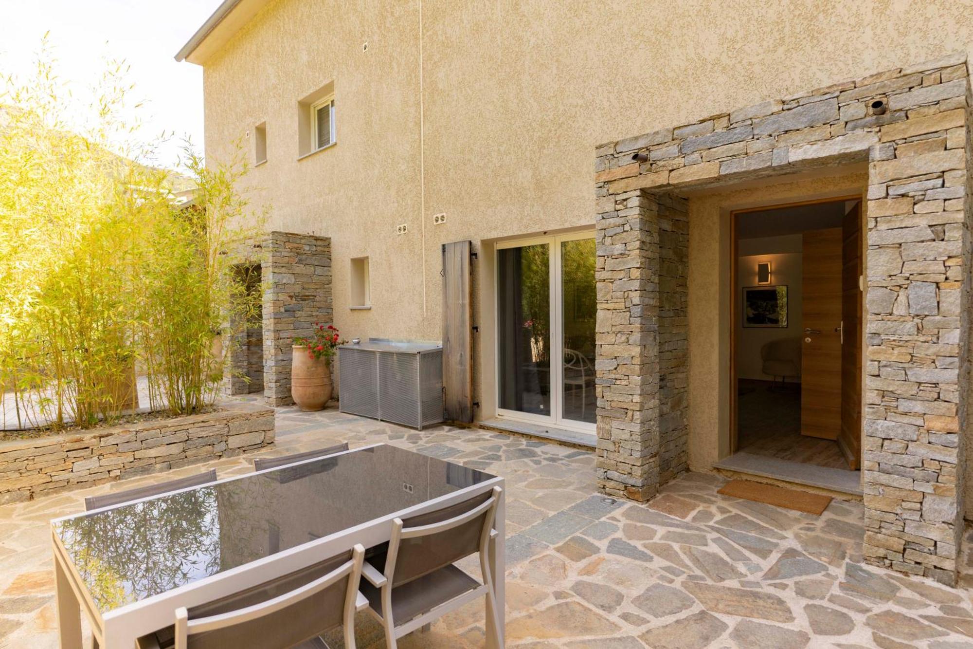 Suites In Erbalunga Ербалунга Стая снимка