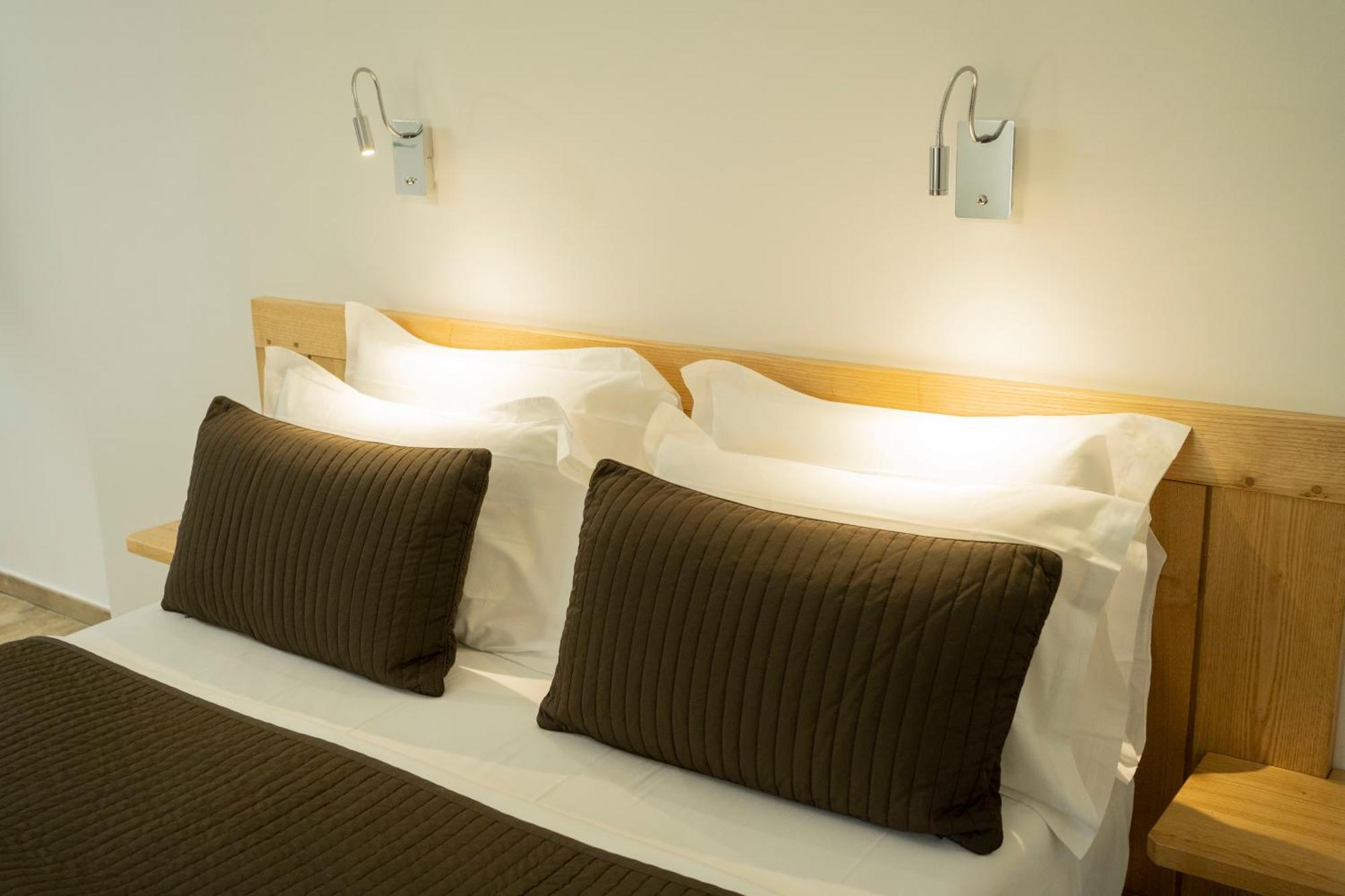 Suites In Erbalunga Ербалунга Стая снимка