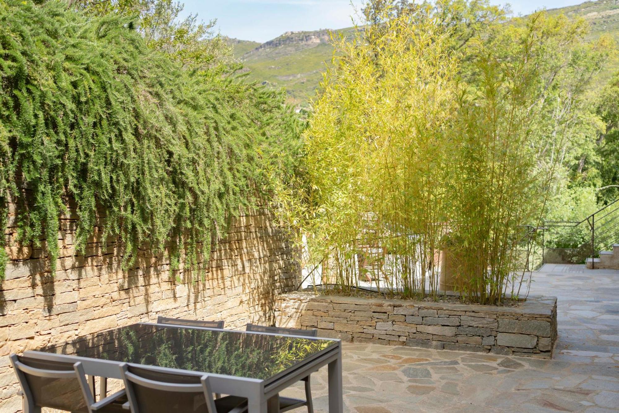 Suites In Erbalunga Ербалунга Стая снимка